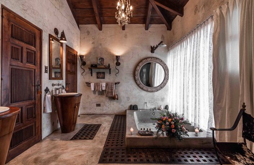 Santa Cruz La Laguna Resort | Casa Prana Hotel In Atitlan