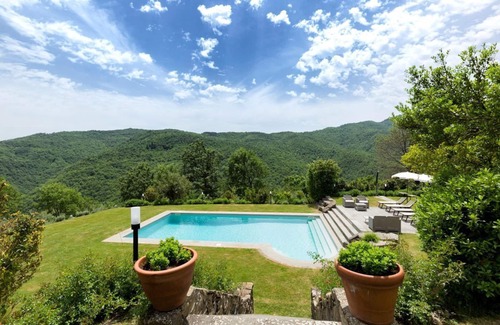 Pieve di Chio Villa | Casa Quintieri - Eight Bedroom Villa, Sleeps 16