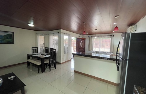 Rio Claro House | Casa Río Claro