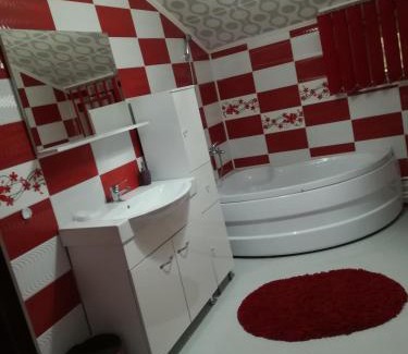 Rucar Villa | Casa Raul