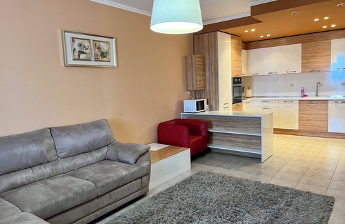 Yurta Hotel | Casa Real