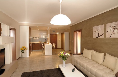 Yurta Hotel | Casa Real