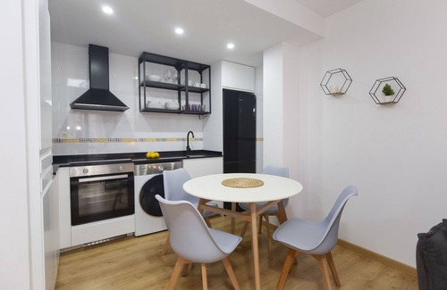 Escarrilla Apartment | Casa Real by BeValle