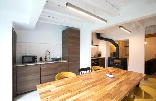 Banyoles House | Casa reformada junto al lago de Banyoles