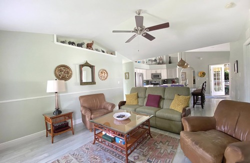 White Marsh Villa | Casa Ricardo, full refund*, heated pool, sleeps 8