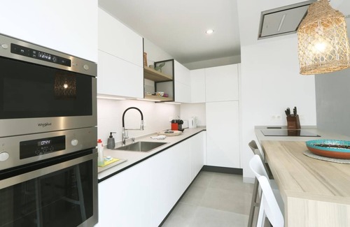 Conil de la Frontera City Center House | Casa Rio - Modern townhouse with fantastic views close to beach and town