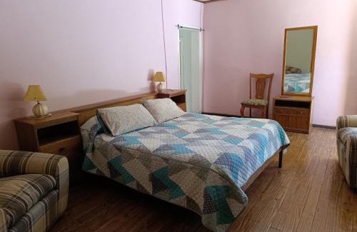 Vicuna House | Casa Rivera