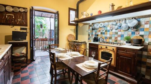 Iglesias Historic Centre Apartment | Casa Rodriguez - Iglesias