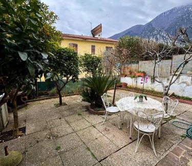 Gaino House | Casa Rosa