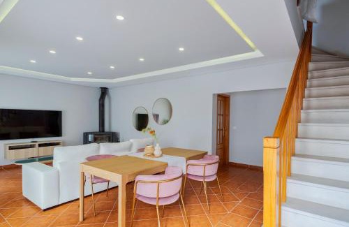 Quinta Do Conde House | Casa Rosa