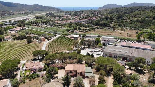 Campo nell'Elba Apartment | Casa Rosada - Piscina, aria condizionata, terrazze e posti auto