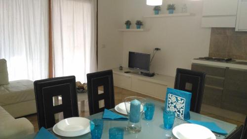 Porto Pino House | Casa Rubina
