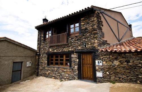 La Bastida House | Casa Rural Aquilamas