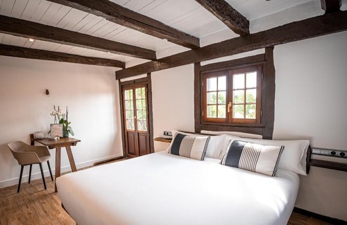 Hondarribia House | Casa Rural Arotzenea
