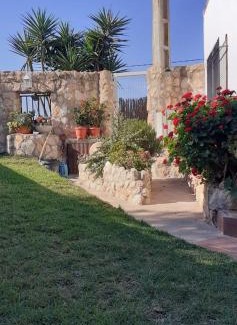 Deltebre House | CASA RURAL CARME DE NELIS