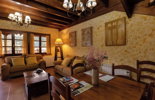 Pola de Lena Cottage | Casa Rural con Encanto en una Aldea Soñada Rodeada de Naturaleza