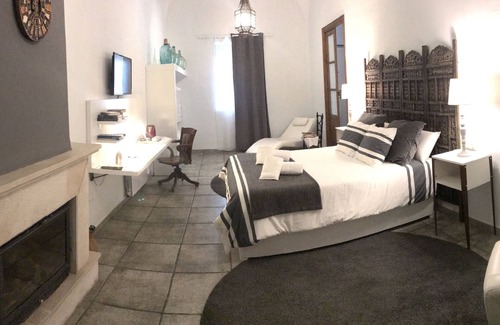 Montemolin House | Casa Rural el Águila