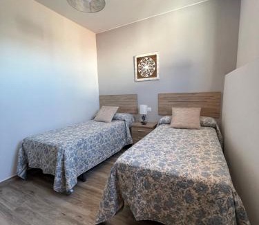 Aljucen House | Casa Rural "El Cañuelo"