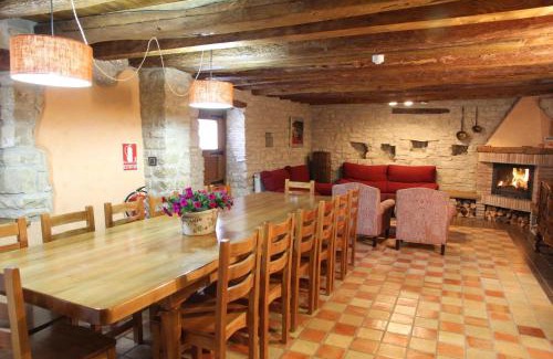 Ayesa House | CASA RURAL FERNANDOEGEA