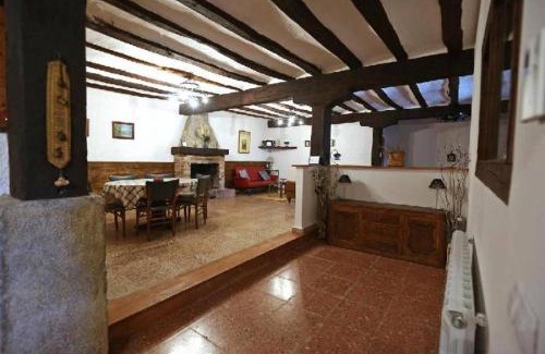 Atondo House | Casa Rural Jaxo