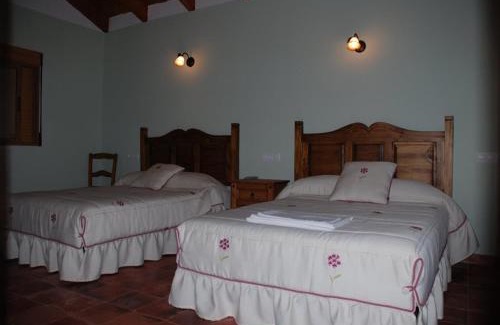 Las Nogueras House | Casa Rural Las Encinas