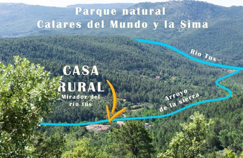 Los Giles House | Casa rural Mirador del Río Tus, en Yeste