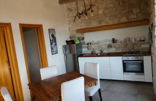 Buscemi House | Casa Rustico - Detached country house with private pool in the Monti Iblea