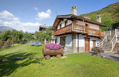 Montan-Angelin-Arensod Apartment | Casa Sabrina - Appartamento Blu