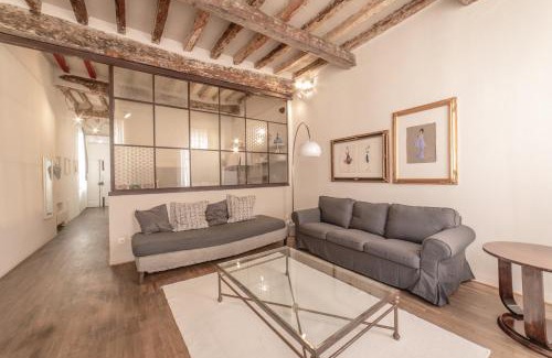 Old Town Apartment | casa sangiacomo quattro