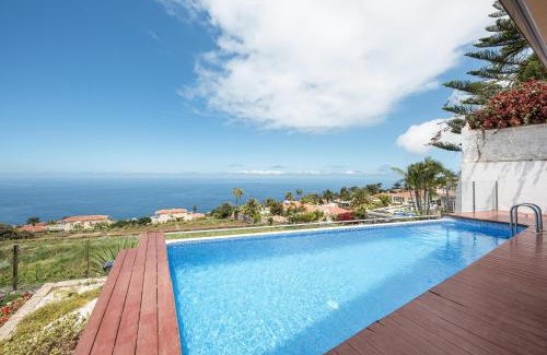 Las Cuevas House | Casa Santa Úrsula