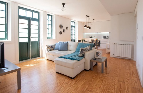 Aguda House | Casa Santo António Perto da Praia com Jardim Partilhado
