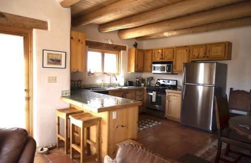 Arroyo Seco House | Casa Seco: Close to Taos & Taos Ski Area