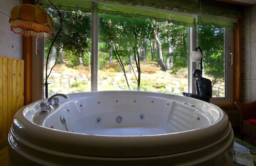 Sokcho Bed & Breakfast | Casa Seorak Bed and Breakfast