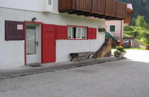 Mezzano Apartment | Casa Simion
