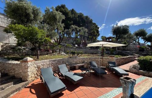 Belvedere House | Casa Sirokos