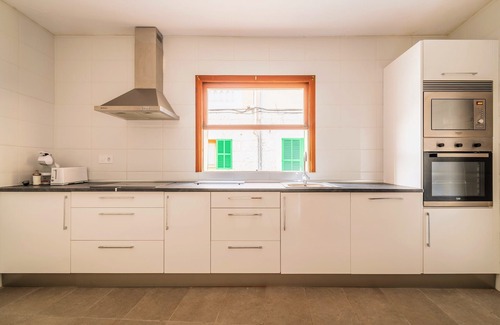 Sa Pobla House | Casa Situada en el Centro de Sa Pobla con una Distancia a la Playa de 11 Kilometros Atravesando el Parque Natural de sa Albufera