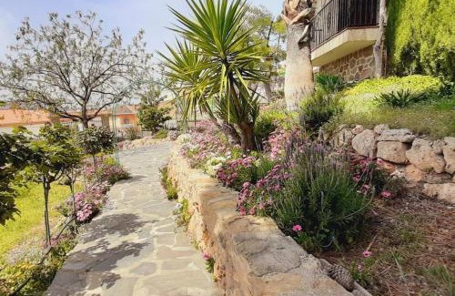 Niguelas Villa | Casa Surya - unique country house near Granada