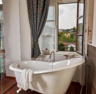 Barolo Bed & Breakfast | Casa Svizzera Agriturismo