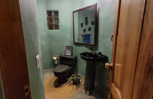 Medellin Other | Casa Taller Rosa de los Vientos