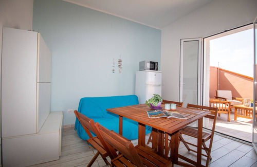 San Giovanni di Sinis Apartment | Casa Tatti - Two Bedroom Apartment, Sleeps 5