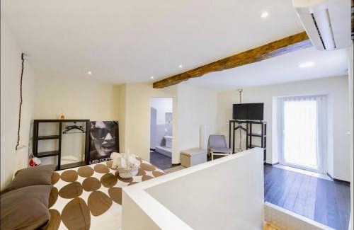 Pallanza House | Casa Teddy