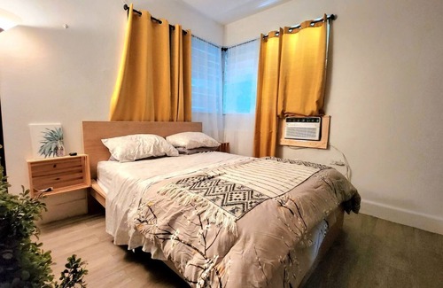 Culebra Pueblo House | Casa Ten New &Improved Centrally Located Home