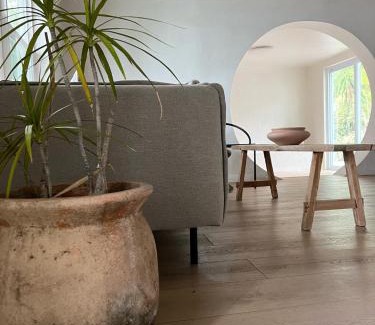 Croissant Park House | Casa Terra Lumi - at lumicollection