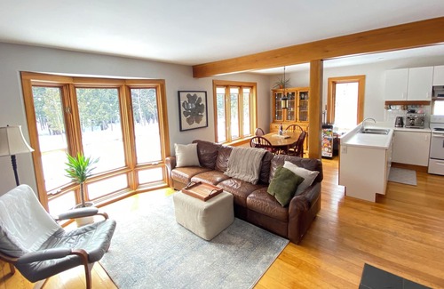 Mulmur Cabin | Casa Terra Nova