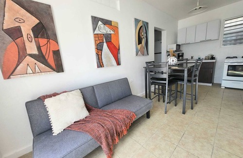 Vega Baja House | Casa Terruño, charming entire house with AC & Wi-Fi