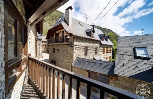 Garos House | CASA TICOLET de Alma de Nieve