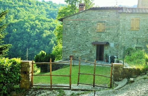 Pratovecchio Stia Apartment | Casa Titina Riposo e Relax nella campagna toscana