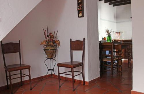 Canillas de Aceituno House | Casa Torre