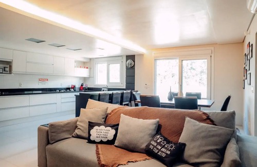 Farroupilha House | Casa Treviso Luxo