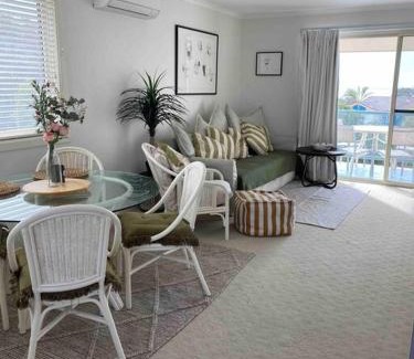 Sapphire Beach Apartment | Casa Tropicana in Aqua Luna Resort - 1 BedRoom Ocean Views Surfs up!